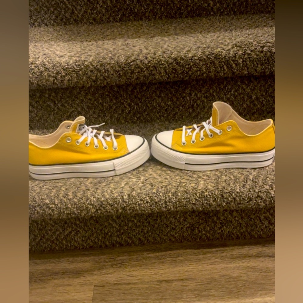 Yellow platform converse size 8 women